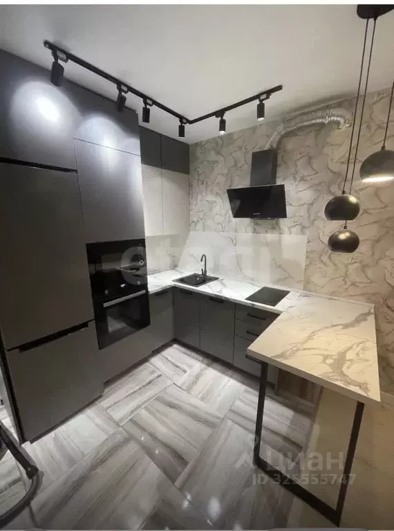 1-к кв. Ханты-Мансийский АО, Сургут ул. Ивана Захарова, 5 (45.0 м) - Фото 2