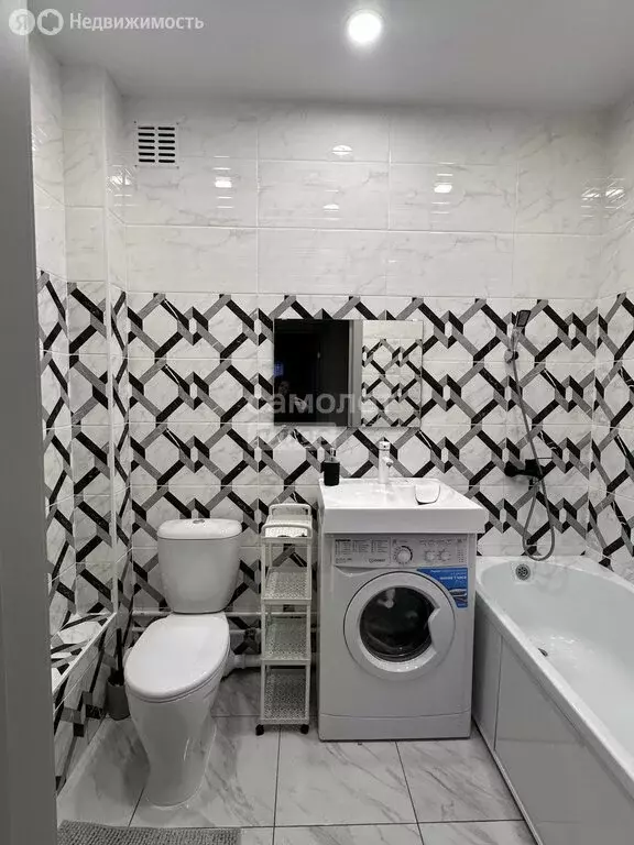 2-комнатная квартира: Уфа, улица Майора Доставалова, 7 (51.4 м) - Фото 2