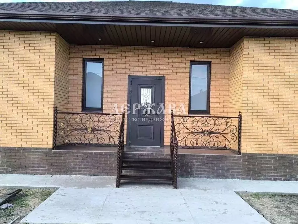 Коттедж в Белгородская область, Старый Оскол Строитель мкр,  (140 м) - Фото 2