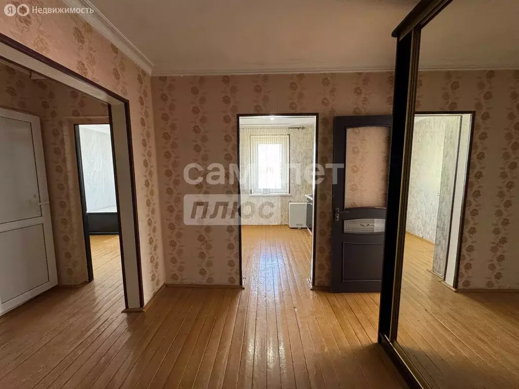 2-комнатная квартира: город Кизилюрт, улица Гагарина, 68А (50 м) - Фото 1