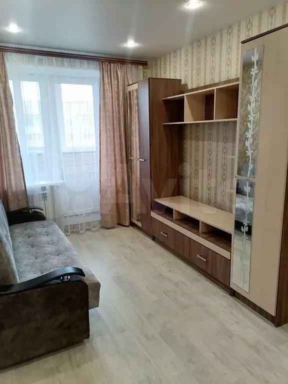 1-к. квартира, 40 м, 4/9 эт. - Фото 0