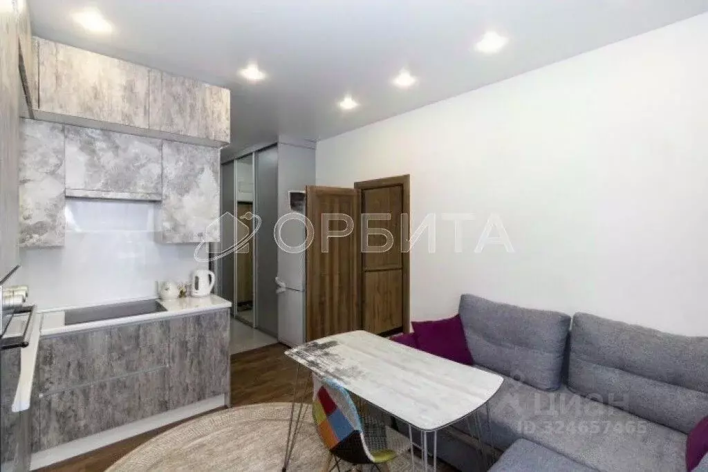 1-к кв. Тюменская область, Тюмень ул. Стройотрядовская, 14 (37.5 м) - Фото 2