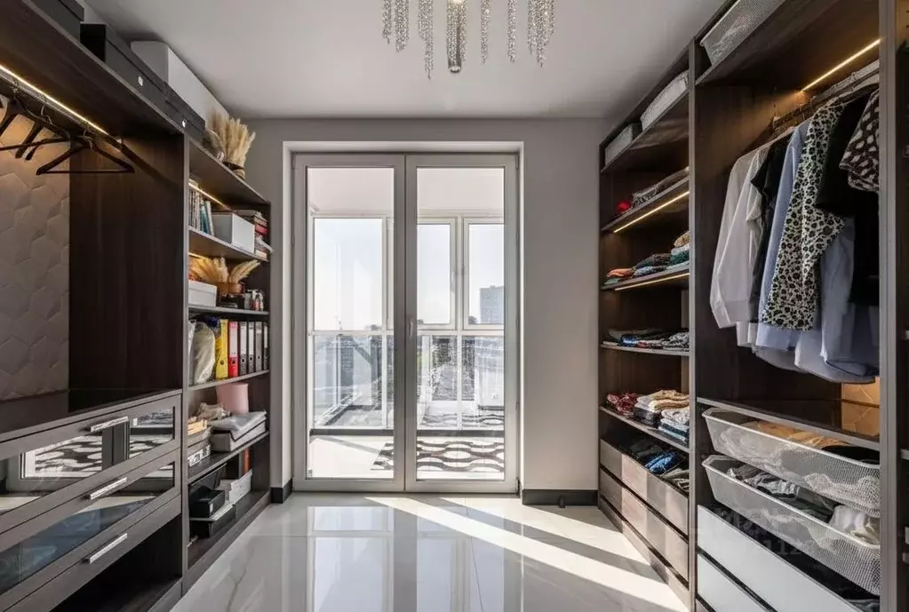 3-к кв. Татарстан, Казань ул. Тихомирнова, 1 (88.0 м) - Фото 2