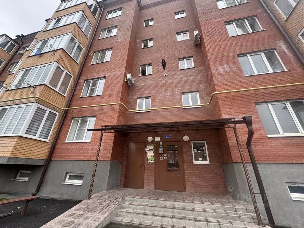 2-к кв. Северная Осетия, Владикавказ ул. Хадарцева, 39 (76.0 м) - Фото 1