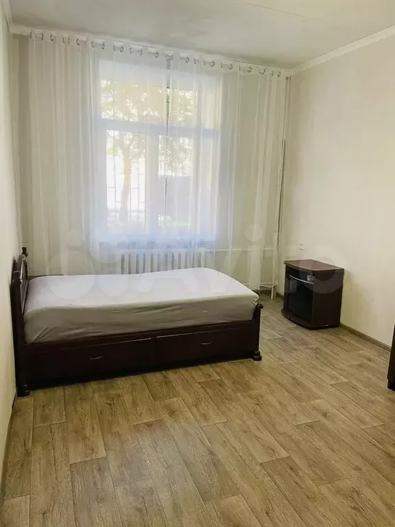 Комната 20 м в 3-к., 1/5 эт. - Фото 0