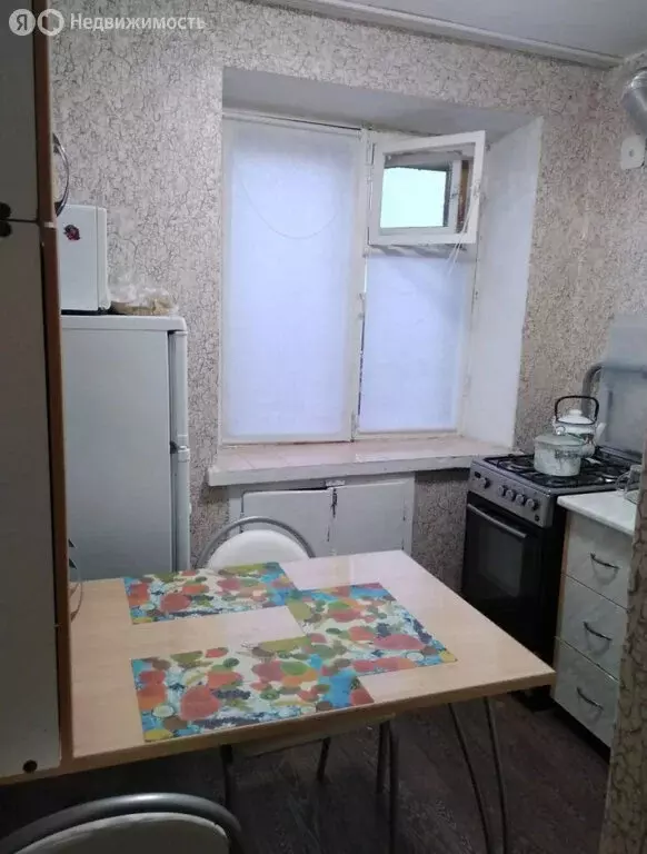 2-комнатная квартира: Чебаркуль, улица Карпенко, 13А (44 м) - Фото 1