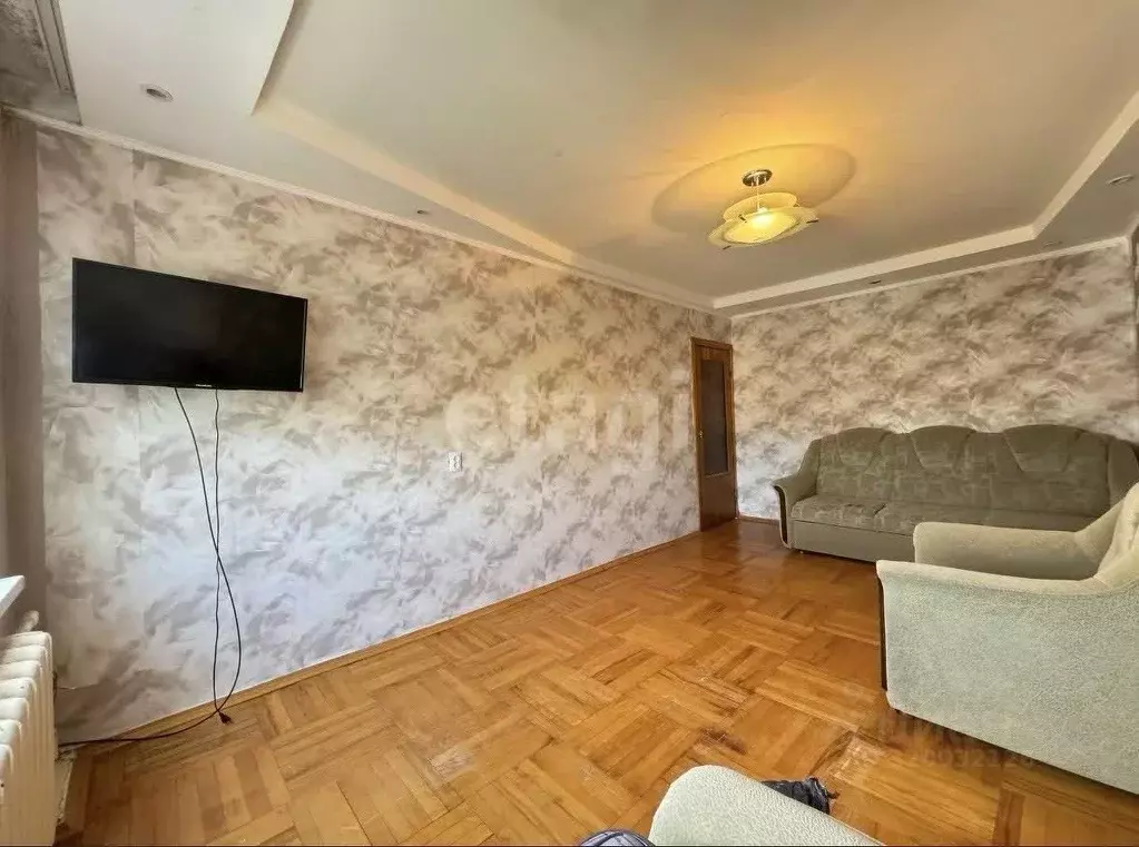 2-к кв. Карачаево-Черкесия, Черкесск Магазинная ул., 26А (55.9 м) - Фото 0