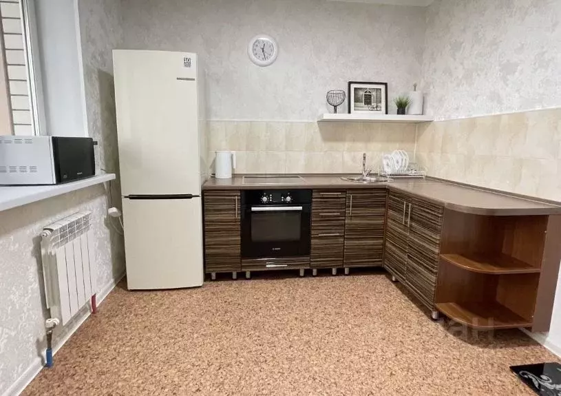 2-к кв. Белгородская область, Старый Оскол Космос мкр, 9 (51.0 м) - Фото 0