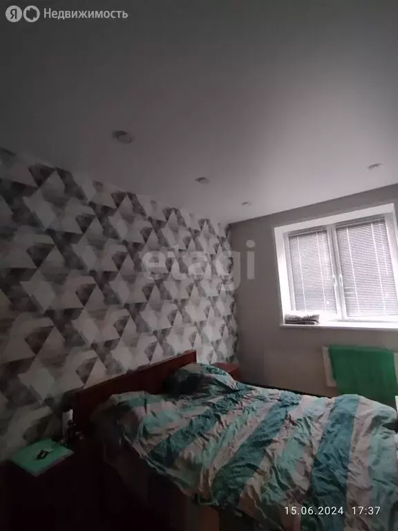 3-комнатная квартира: Тюменский муниципальный округ, рабочий посёлок ... - Фото 2