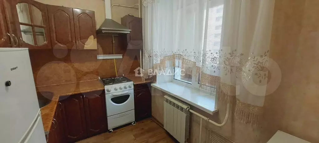 1-к. квартира, 42 м, 8/10 эт. - Фото 1