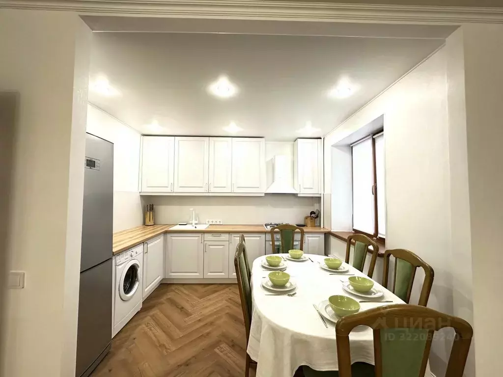 4-к кв. Татарстан, Казань Чистопольская ул., 10/8 (78.0 м) - Фото 0