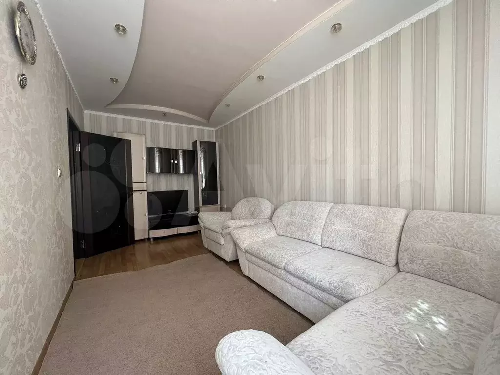 2-к. квартира, 60 м, 3/14 эт. - Фото 1