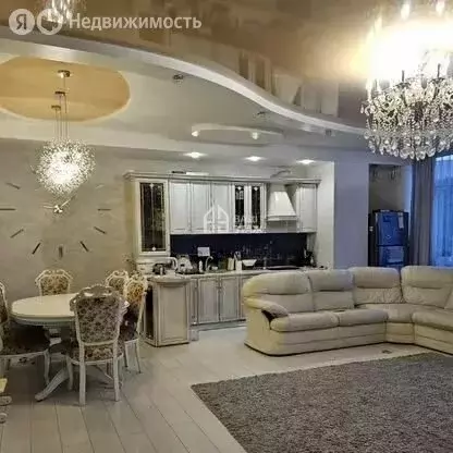 3-комнатная квартира: Калуга, улица Генерала Попова, 10 (100 м) - Фото 0