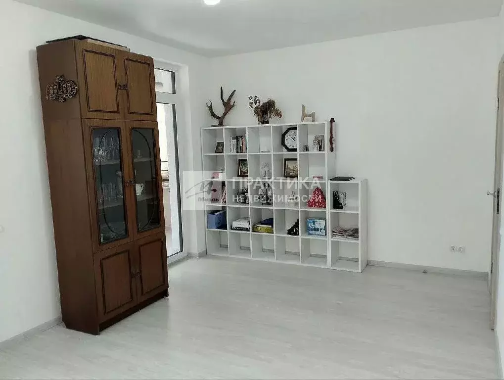 Продается 2-комнатная квартира - Фото 1