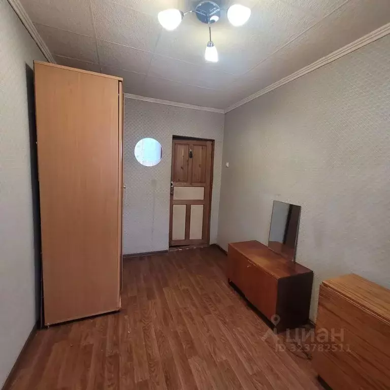 Комната Омская область, Омск ул. 24-я Северная, 190 (10.0 м) - Фото 2