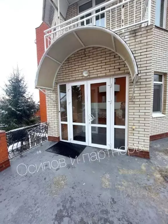 Дом в Омская область, Омск ул. Суворова, 82к5 (1410 м) - Фото 0