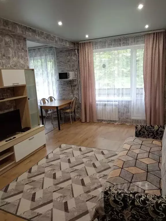 2-к кв. Карелия, Лахденпохья Ладожская ул., 16 (45.0 м) - Фото 1