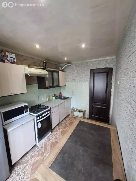 3-комнатная квартира: Екатеринбург, Билимбаевская улица, 27к1 (57.3 м) - Фото 1