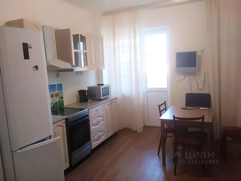 2-к кв. Краснодарский край, Новороссийск Пионерская ул., 45 (66.3 м) - Фото 2