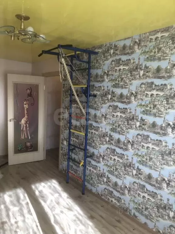 3-к кв. Свердловская область, Нижний Тагил Гвардейская ул., 52 (62.0 ... - Фото 1