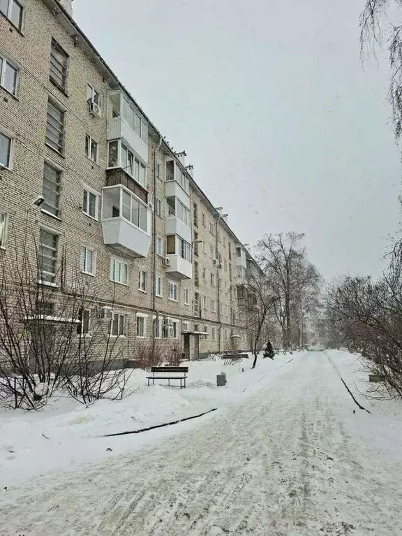 3-к кв. Самарская область, Тольятти Портовый мкр, ул. Комзина, 29 ... - Фото 2