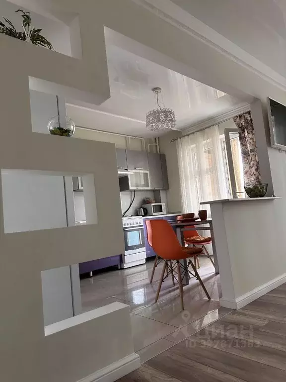 2-к кв. Адыгея, Майкоп Депутатская ул., 25 (70.0 м) - Фото 2