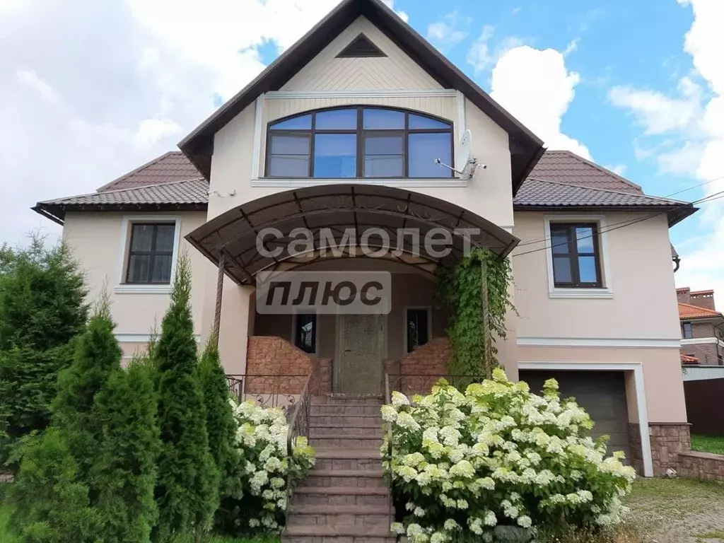 Дом в Московская область, Химки Клязьма-Старбеево мкр, Ивакино кв-л, ... - Фото 0