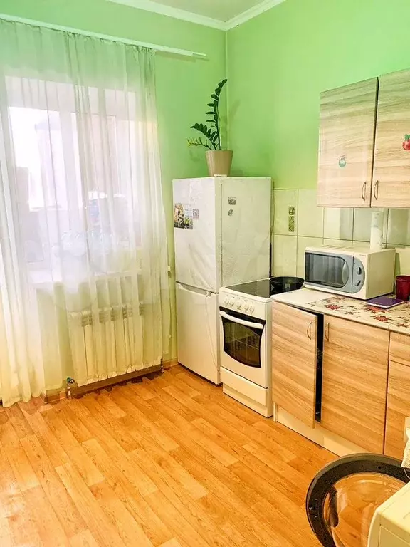 1-к. квартира, 40 м, 1/9 эт. - Фото 0