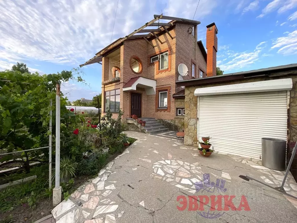 Дом в Краснодарский край, Крымск Советская ул., 228А (315 м) - Фото 0