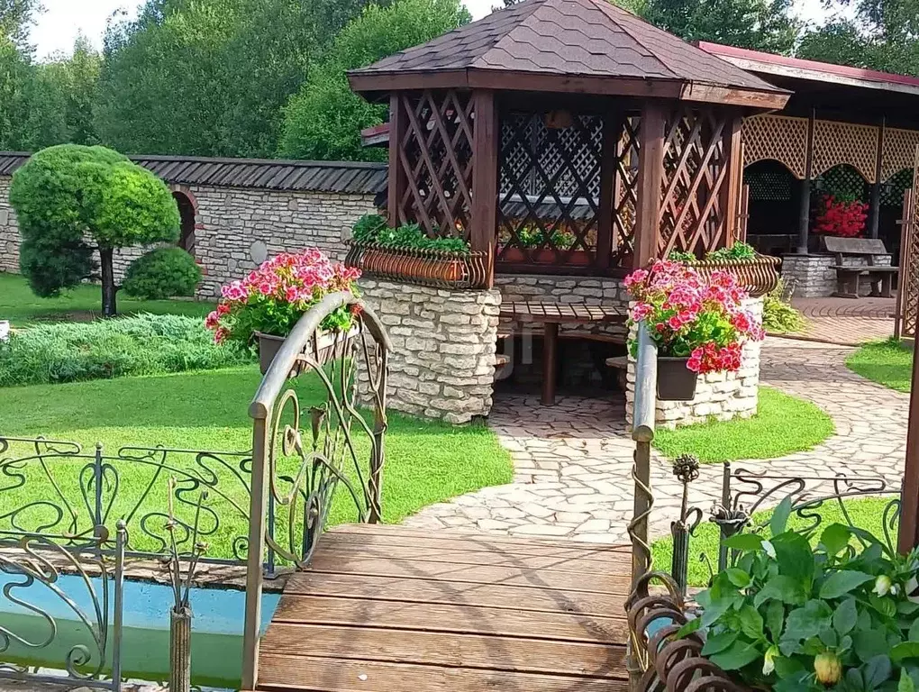 Помещение свободного назначения в Псковская область, Псковский район, ... - Фото 1