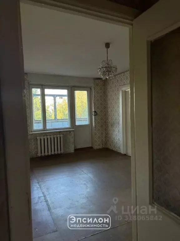 3-к кв. Курская область, Курск ул. Карла Маркса, 61 (47.8 м) - Фото 0