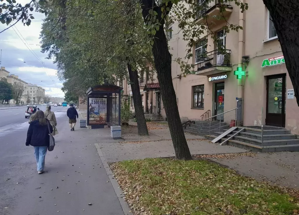 Торговая площадь в Санкт-Петербург просп. Стачек, 22 (77 м) - Фото 2