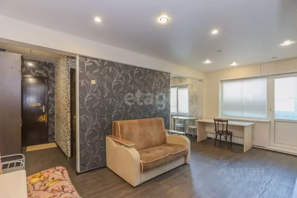 3-к кв. Иркутская область, Ангарск 15-й мкр, 17 (45.5 м) - Фото 1