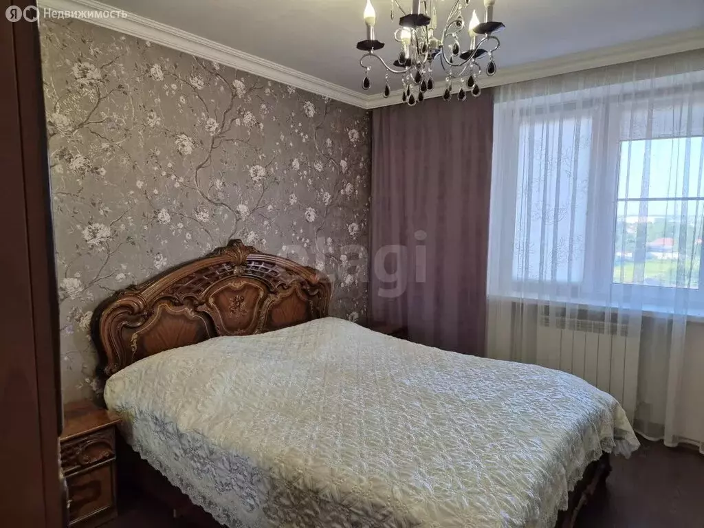 3-комнатная квартира: Беслан, улица Мира, 15 (75 м) - Фото 1