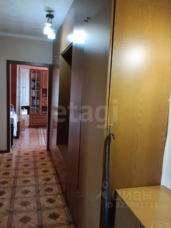 3-к кв. Курская область, Курск Орловская ул., 34 (60.2 м) - Фото 1