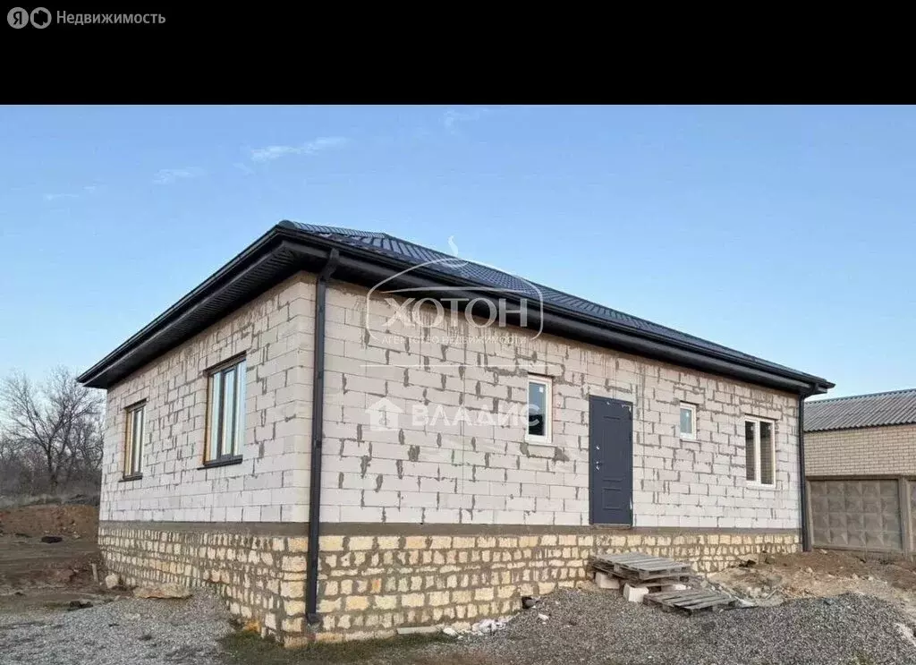 Дом в Элиста, улица имени Валентины Кектеевой (106 м) - Фото 2