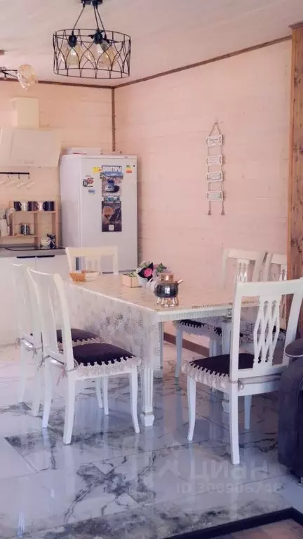 Дом в Кабардино-Балкария, Эльбрусский район, с. Тегенекли ул. Имени ... - Фото 1