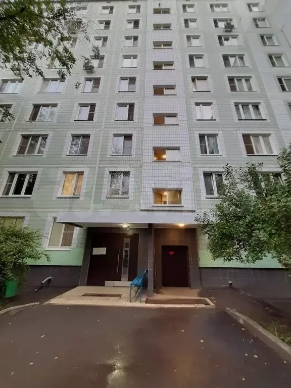 Комната 14,3 м в 3-к., 4/9 эт. - Фото 0