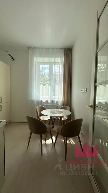 3-к кв. Москва ул. Усачева, 29К7 (68.5 м) - Фото 1