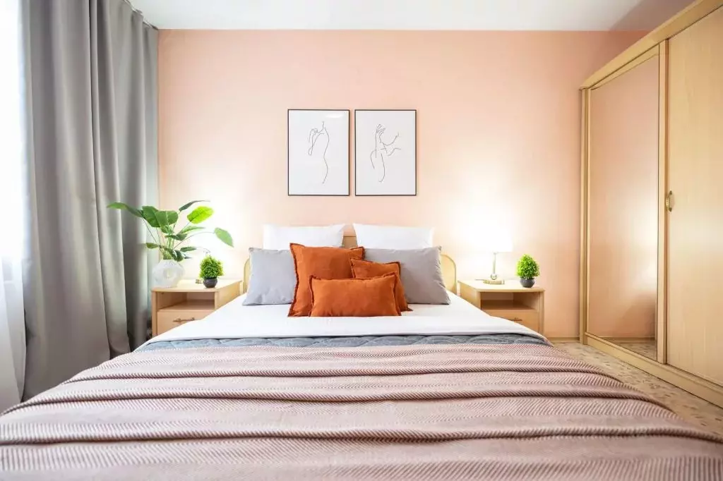 1-к кв. Челябинская область, Челябинск просп. Ленина, 83А (53.0 м) - Фото 1