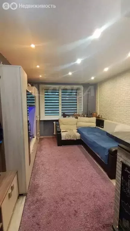 1-комнатная квартира: Тюмень, улица Осипенко, 61 (18 м) - Фото 1