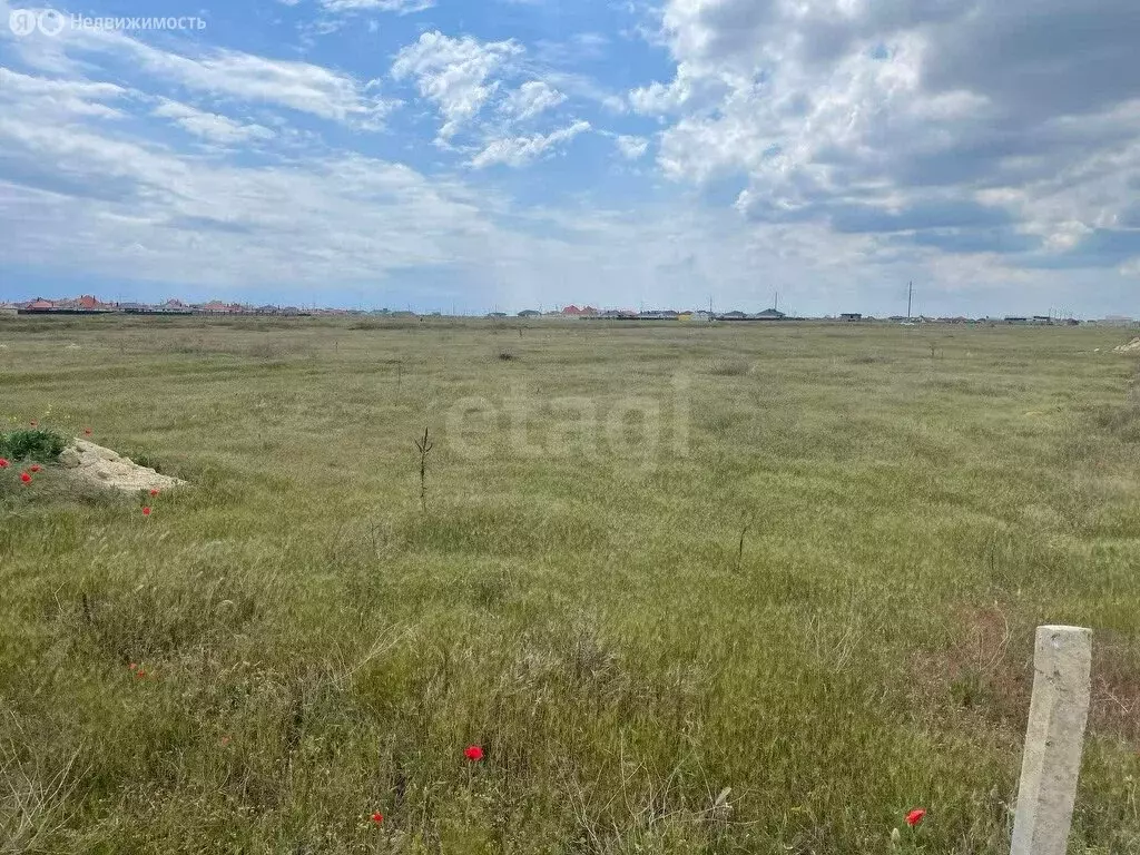 Участок в Сакский район, село Уютное (59.99 м) - Фото 1