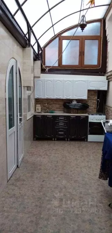 Дом в Северная Осетия, Владикавказ ул. Карла Маркса, 3 (50 м) - Фото 2