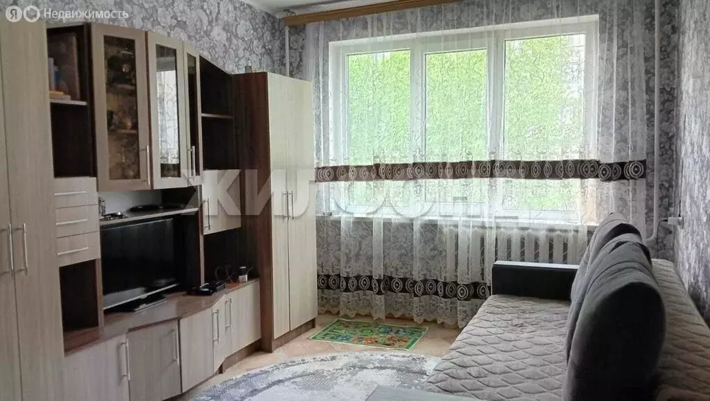 3-комнатная квартира: Новосибирск, Ученическая улица, 1 (59.2 м) - Фото 1