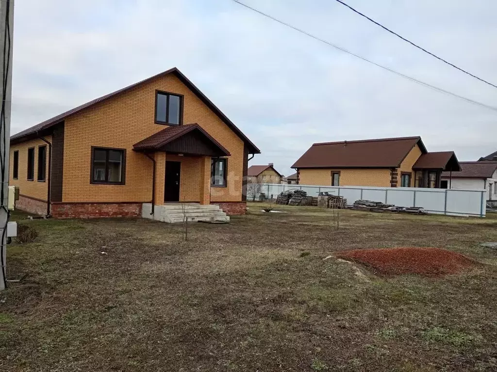 Дом в Белгородская область, Белгородский район, Разумное рп ул. Сергея ... - Фото 1