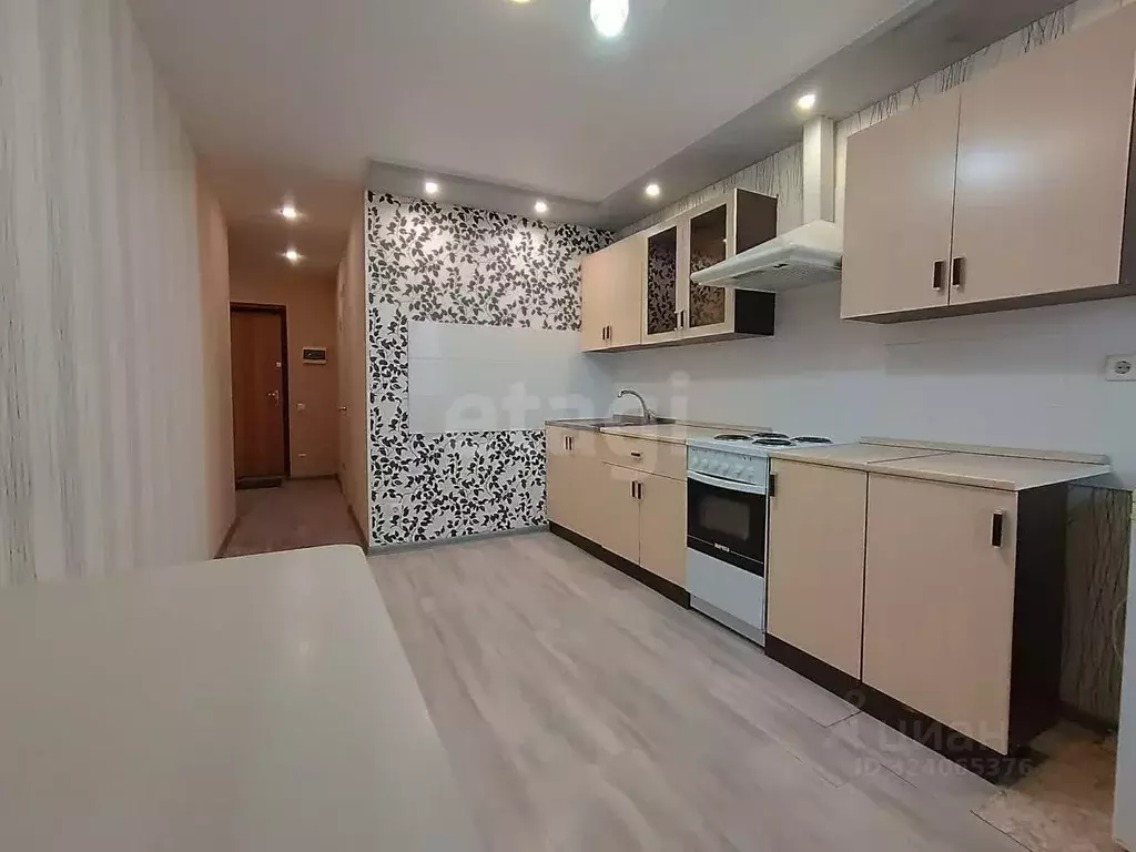 1-к кв. Саратовская область, Саратов Кленовая ул., 7 (42.5 м) - Фото 2