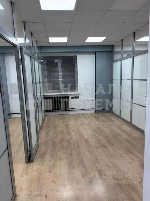 Помещение свободного назначения в Новосибирская область, Новосибирск ... - Фото 0