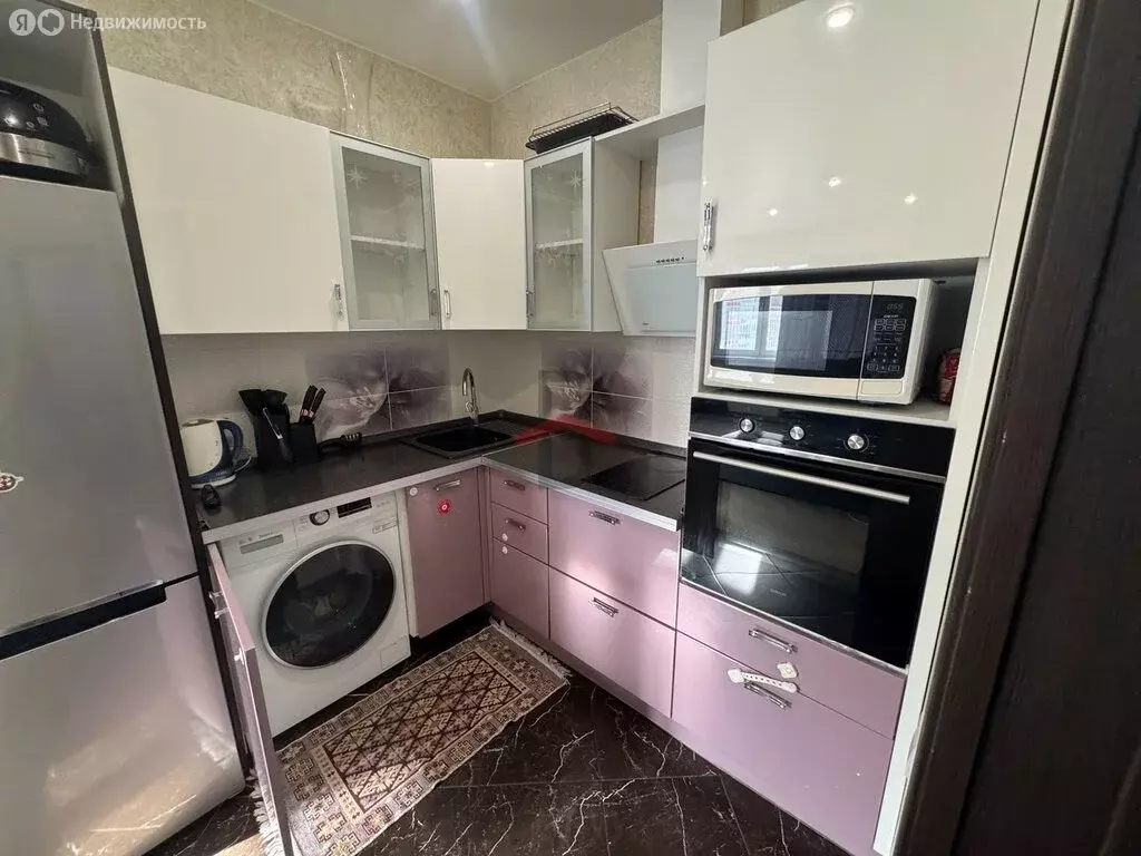 2-комнатная квартира: Красноярск, Ярыгинская набережная, 7 (47 м) - Фото 2