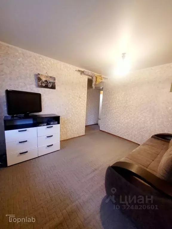 1-к кв. Татарстан, Казань ул. Шамиля Усманова, 17 (31.9 м) - Фото 2