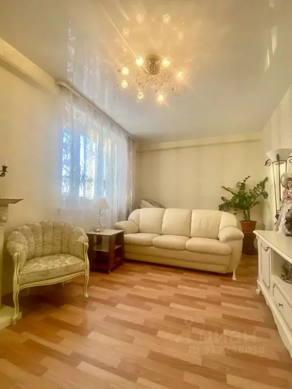 2-к кв. Пермский край, Пермь ул. Чернышевского, 15Г (56.7 м) - Фото 0
